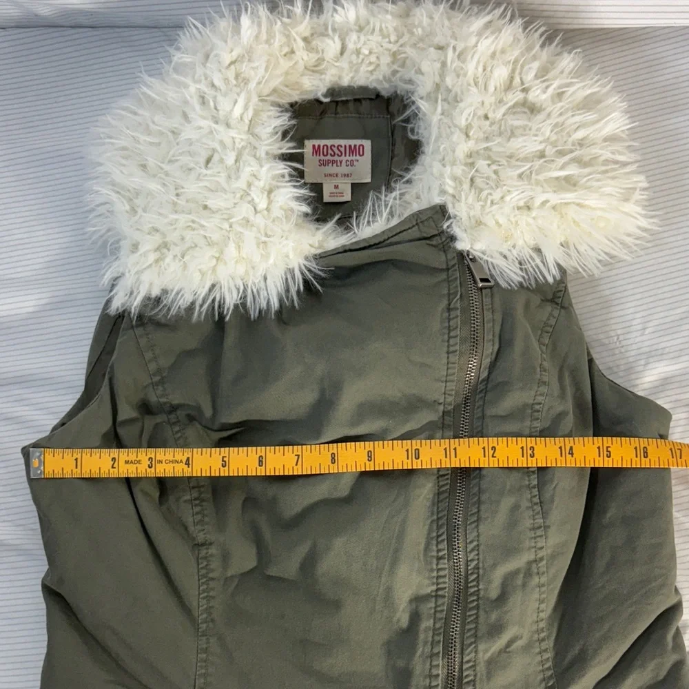 Mossimo Supply Co. Women's Olive Green Vest with Faux Fur Collar - Picture 10 of 10